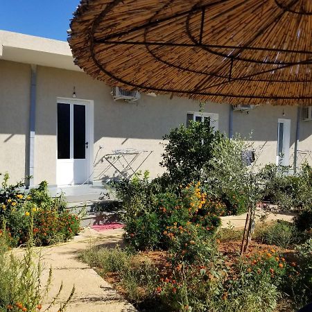 Hotel Rey Garden 2 Vlorë Exterior foto